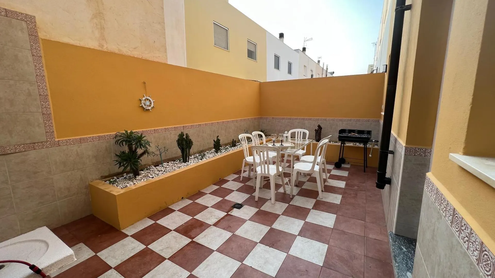 La Pita Villa Almería 0*,  España